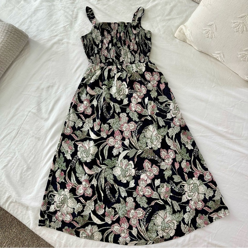 NWOT Old Navy Smocked Fit & Flare Cami Midi Floral Dress with pockets XS